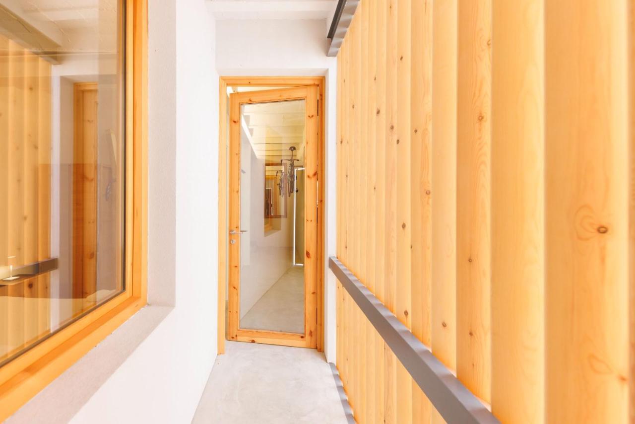 Bravissimo Canigo, Spacious And With Large Terrace خيرونا المظهر الخارجي الصورة