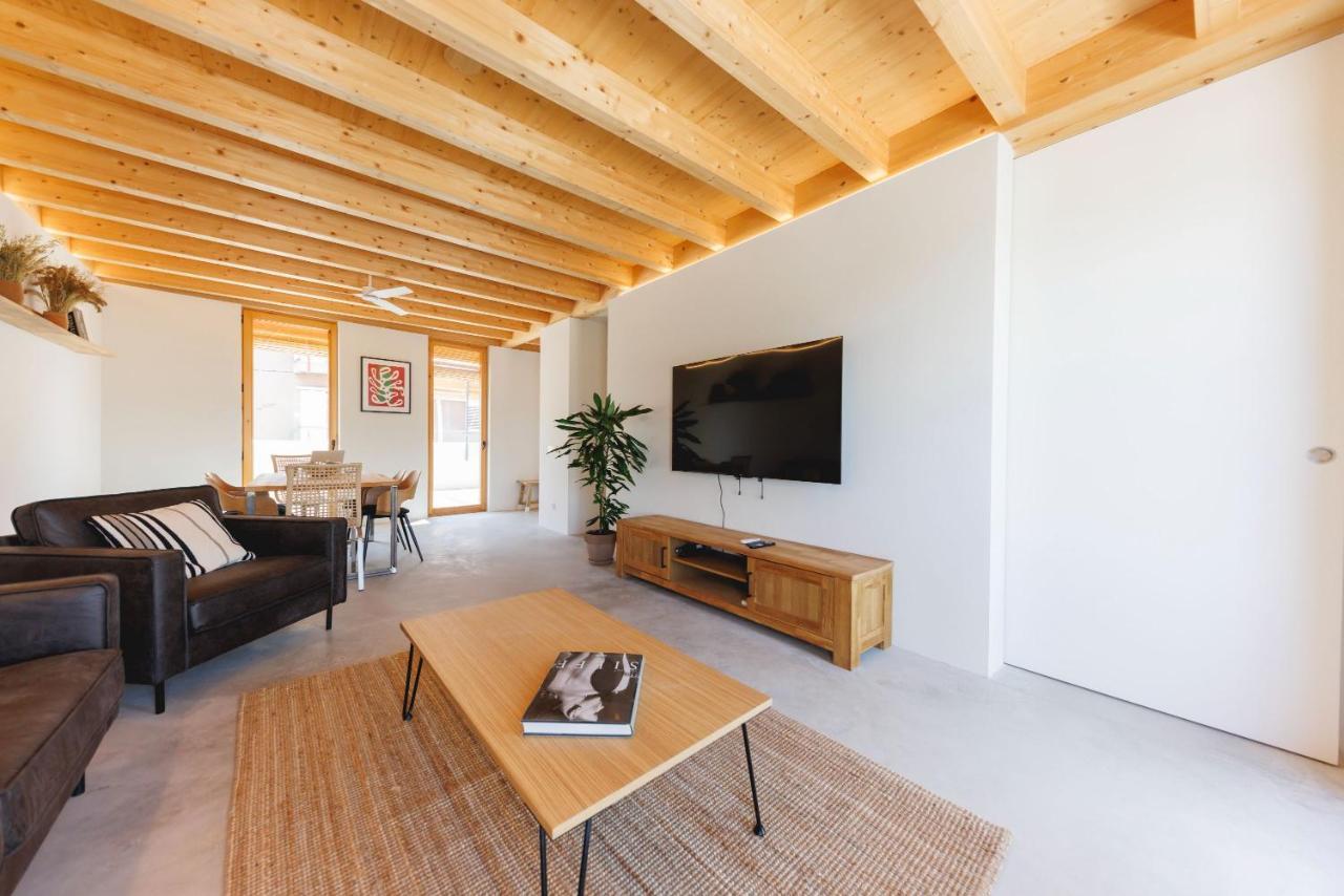 Bravissimo Canigo, Spacious And With Large Terrace خيرونا المظهر الخارجي الصورة